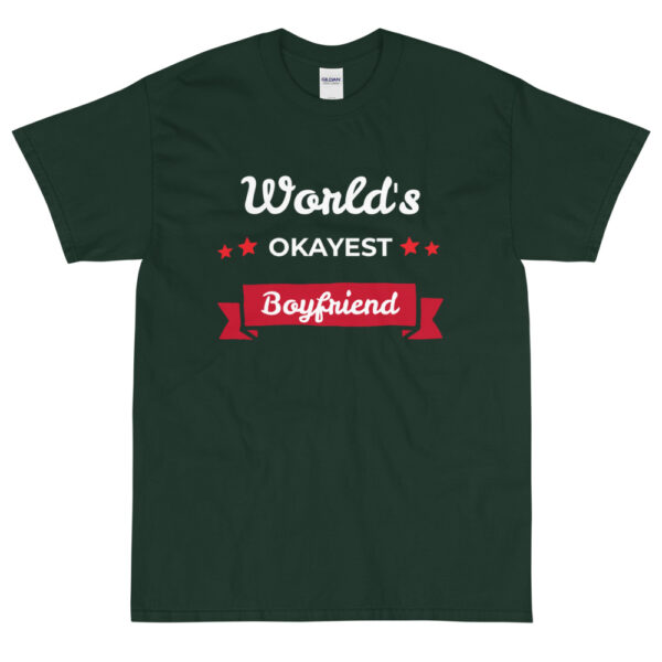 Herren-T-Shirt “World’s okayest boyfriend”